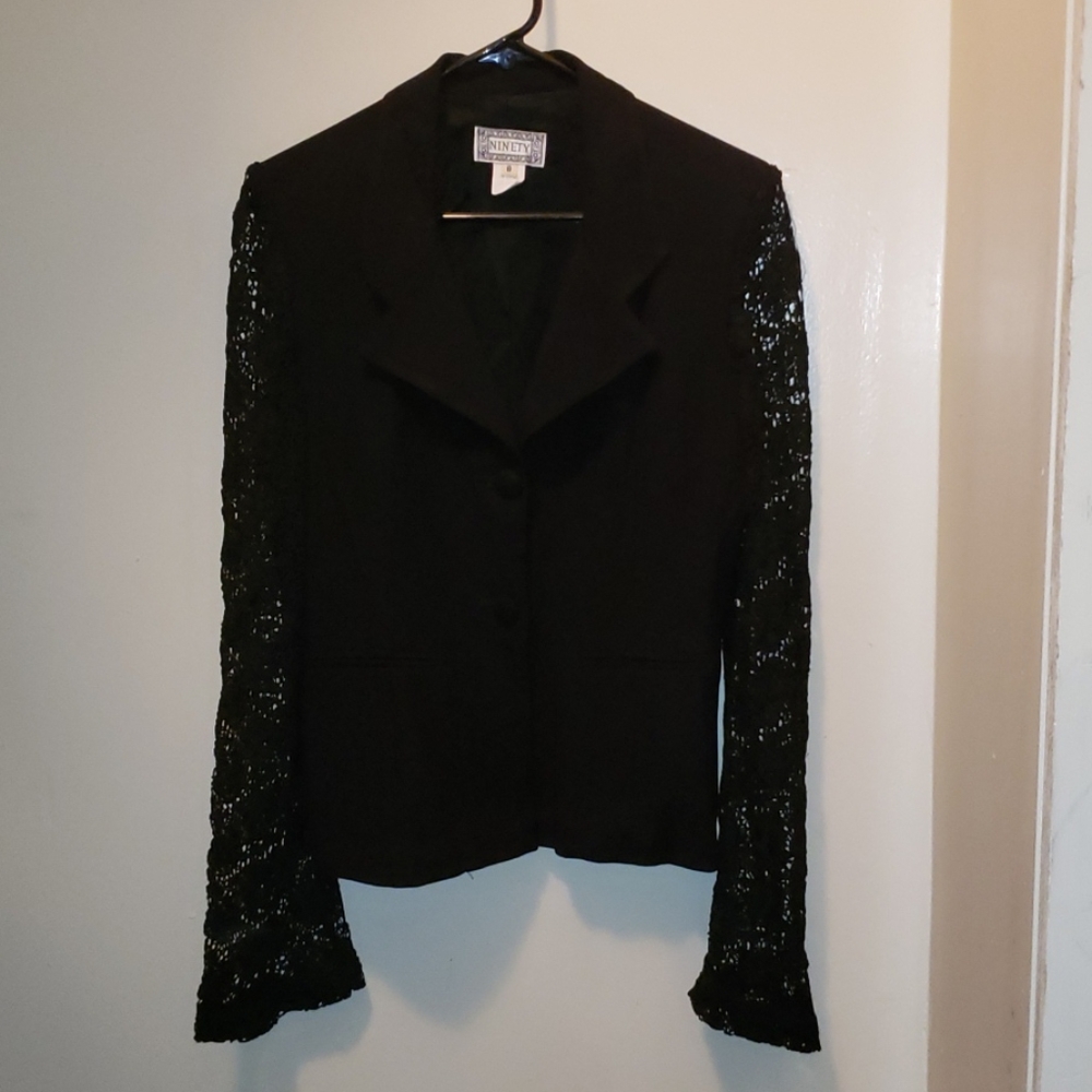 Black blazer w/ lace sleeves